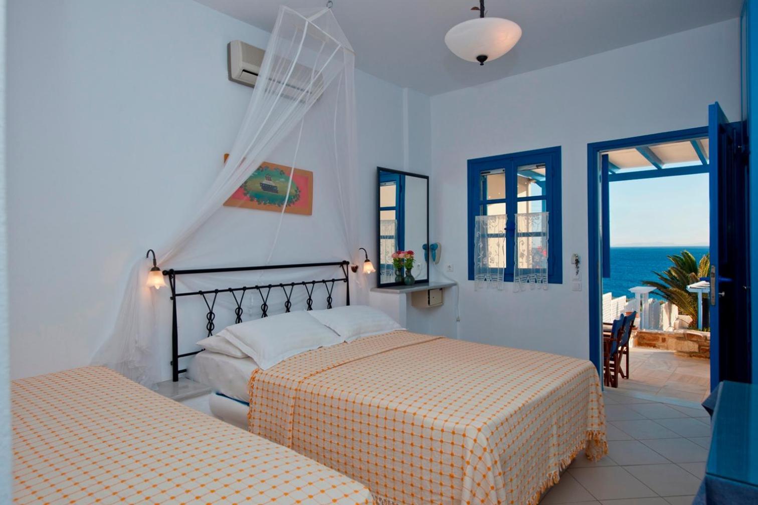 Hotel Dolphin St Giorgio Agios Georgios  Exterior foto